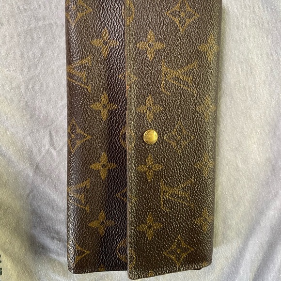 Louis Vuitton Handbags - Louis Vuitton Tresor Long Wallet